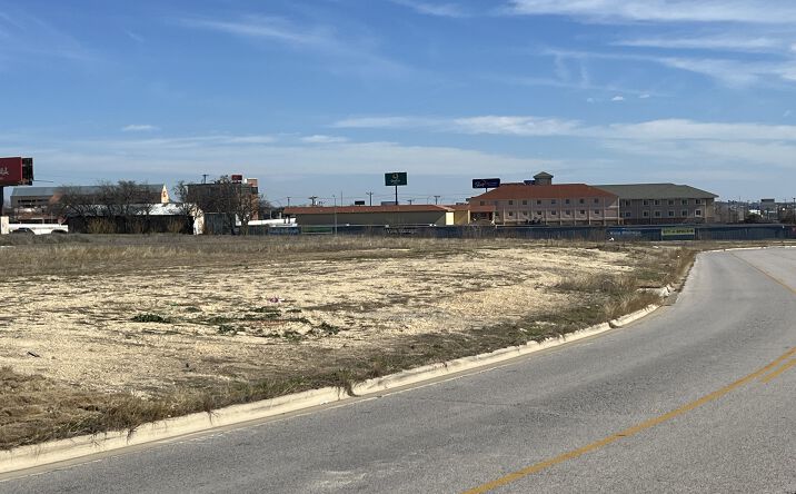 Pictures of Land property located at Lowes Blvd, Killeen, TX 76541 for sales - image #1