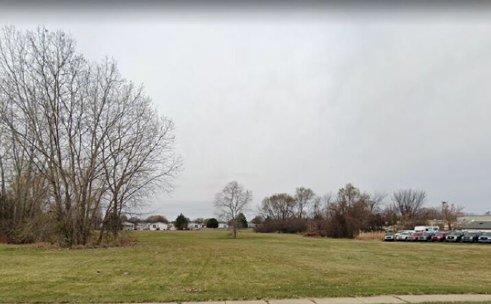Pictures of Land property located at 43315 N Gratiot Ave, Clinton Township, MI 48036 for sales - image #1