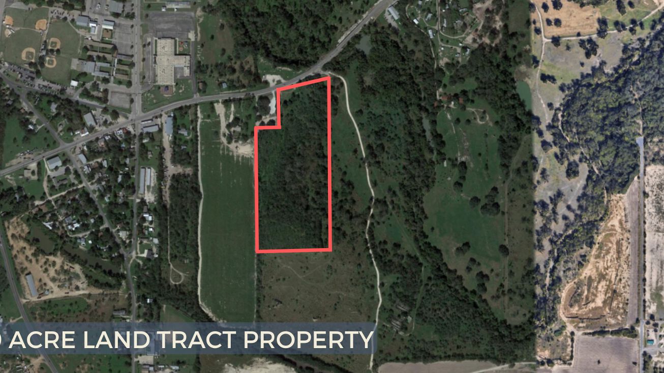 8478 Old Pearsall Rd, San Antonio, TX 78252