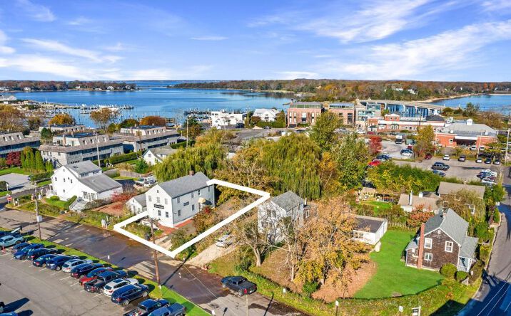Pictures of Multifamily, Retail property located at 12 Rose St, Sag Harbor, NY 11963 for sales - image #1