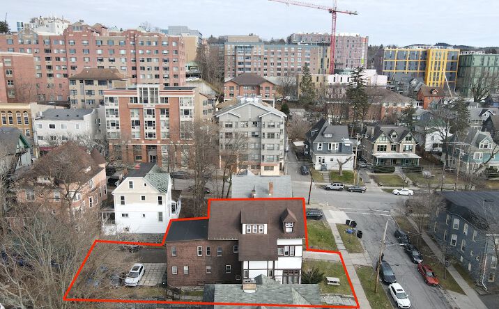 Pictures of Multifamily property located at 808 E Seneca St, Ithaca, NY 14850 for sales - image #1