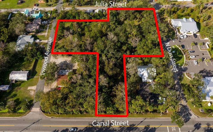 Pictures of Land property located at 823 Canal St, New Smyrna Beach, FL 32168 for sales - image #1