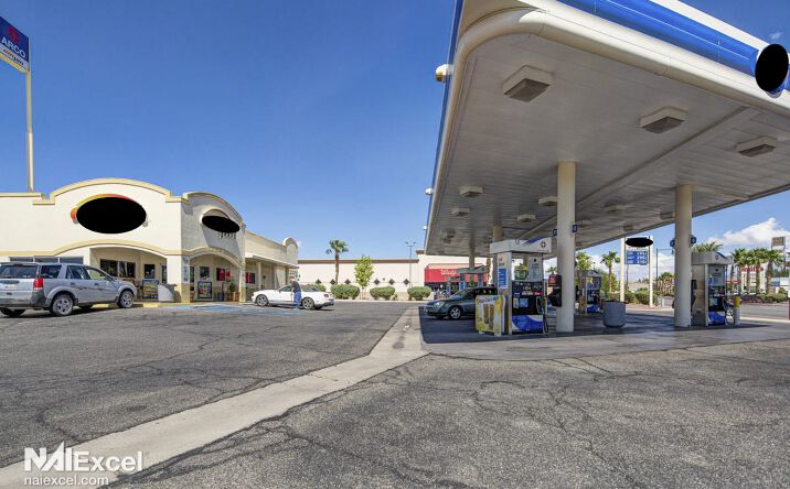 Pictures of Retail property located at 325 N Sandhill Blvd, Mesquite, NV 89027 for sales - image #1