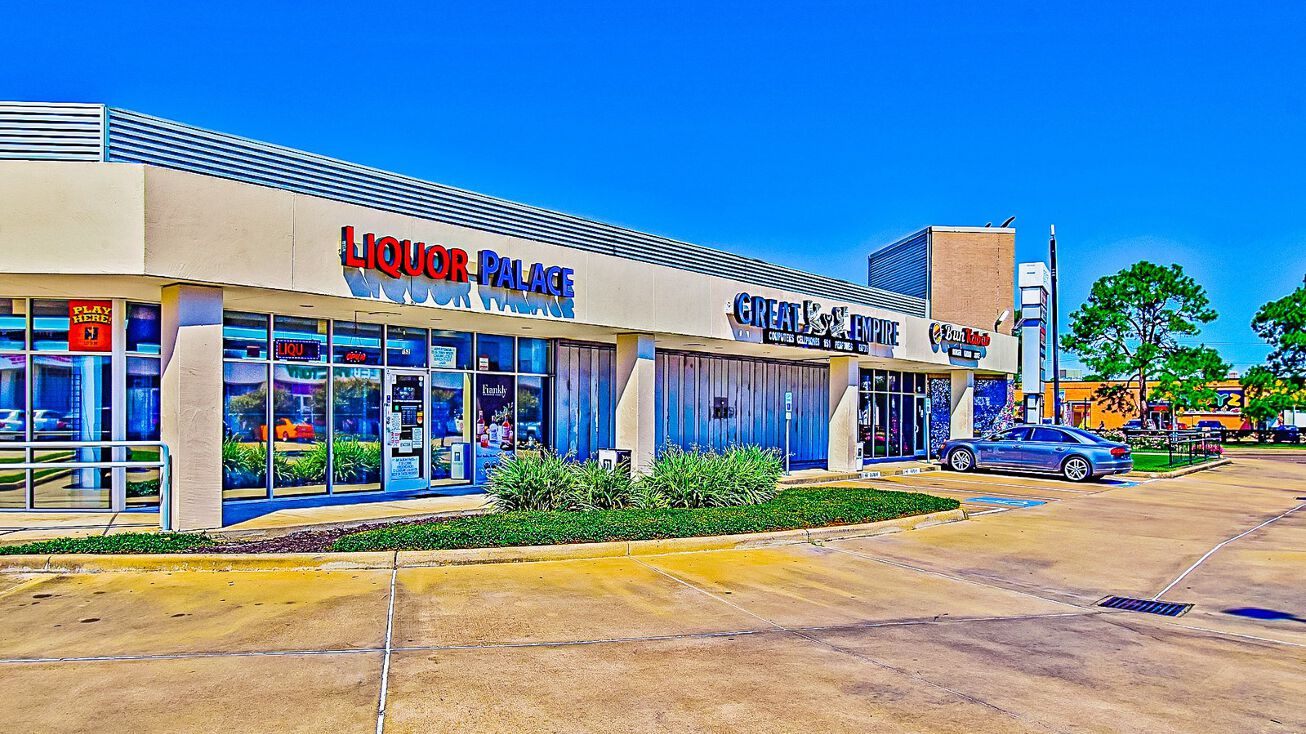 6959 Harwin Dr., Houston, TX 77036