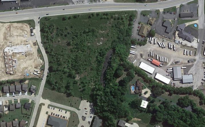 Pictures of Land property located at 1451-1511 N Truman Blvd, Festus, MO 63028 for sales - image #1
