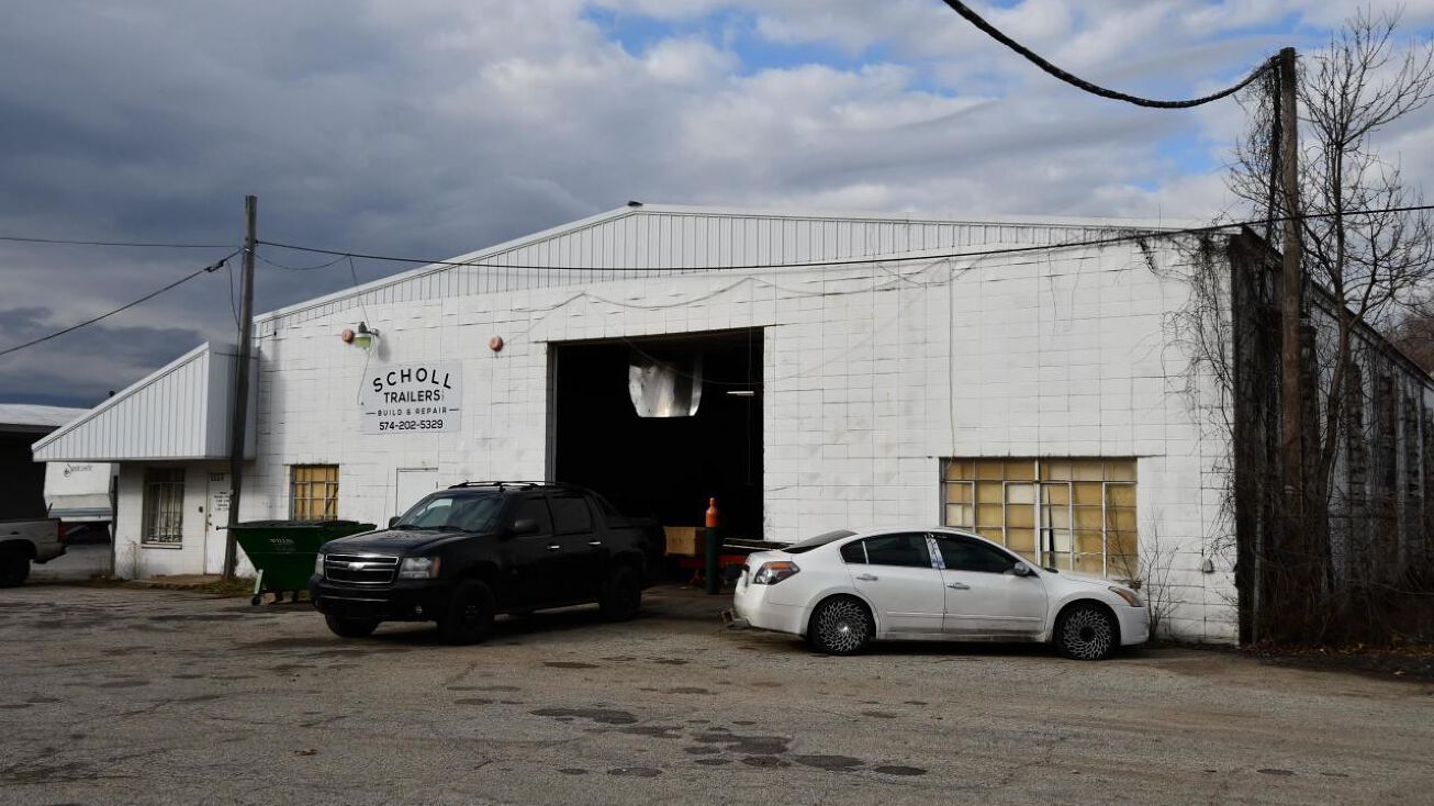 3220 & 3240 Middlebury Street, Elkhart, IN 46516