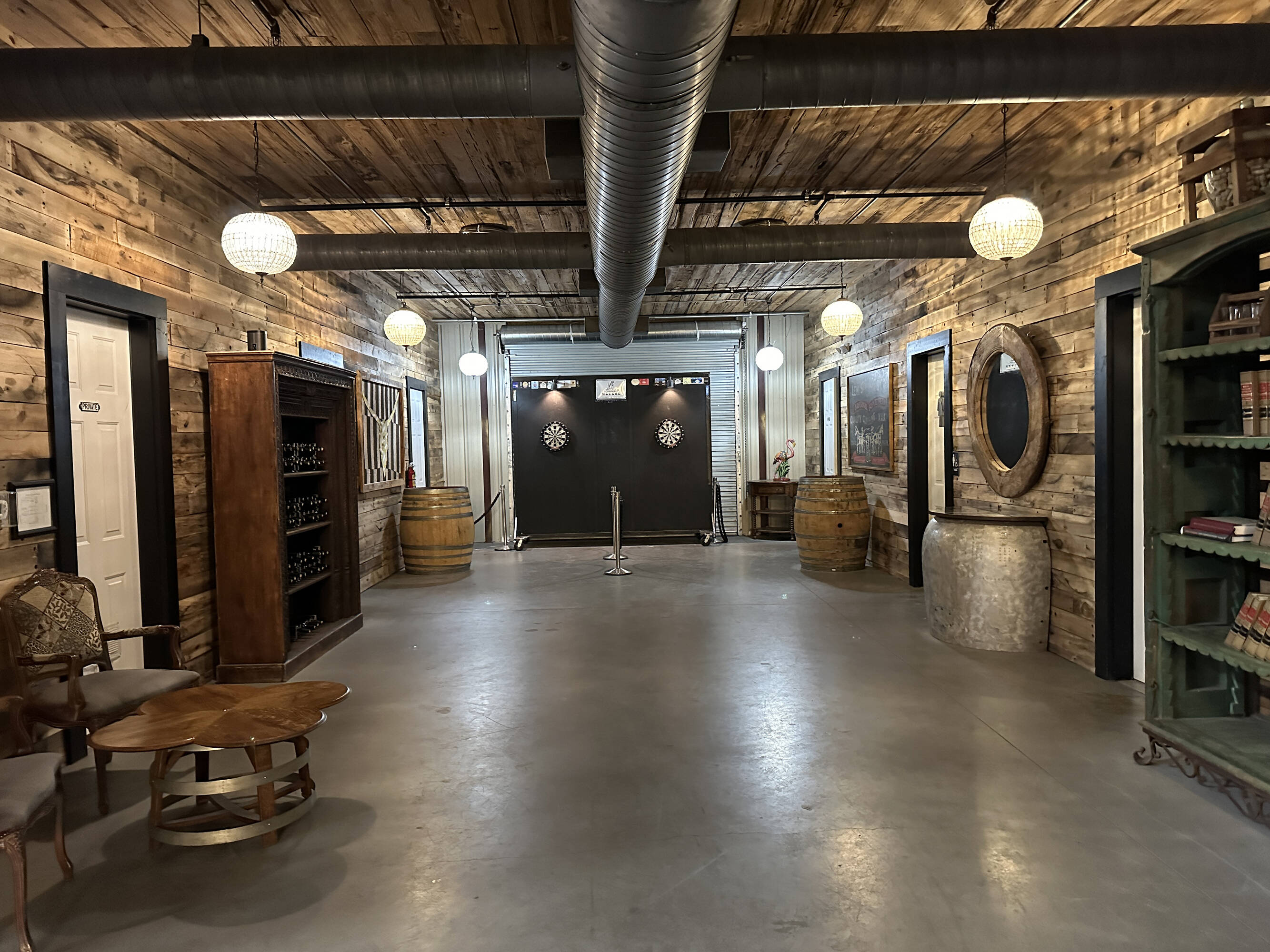 For Sale I 24,738 SF Specialty Facility