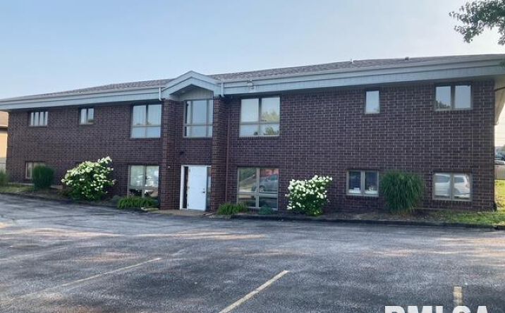 image of property at 2208 E 52ND STREET Davenport IA 52807