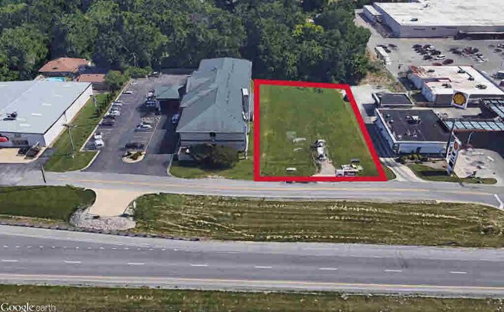 Pictures of Office, Retail property located at 3404 & 3406 Clearlake Avenue, Springfield, IL 62702 for sales - image #1
