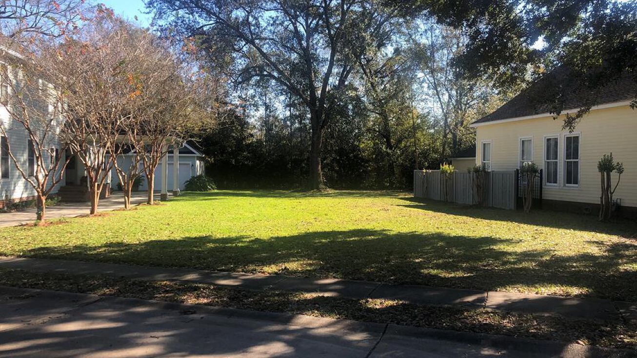 19 Garden District Pl, Picayune, MS 39466