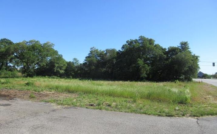Pictures of Special Purpose property located at 1750 Hwy 15 S, Sumter, SC 29154 for sales - image #1
