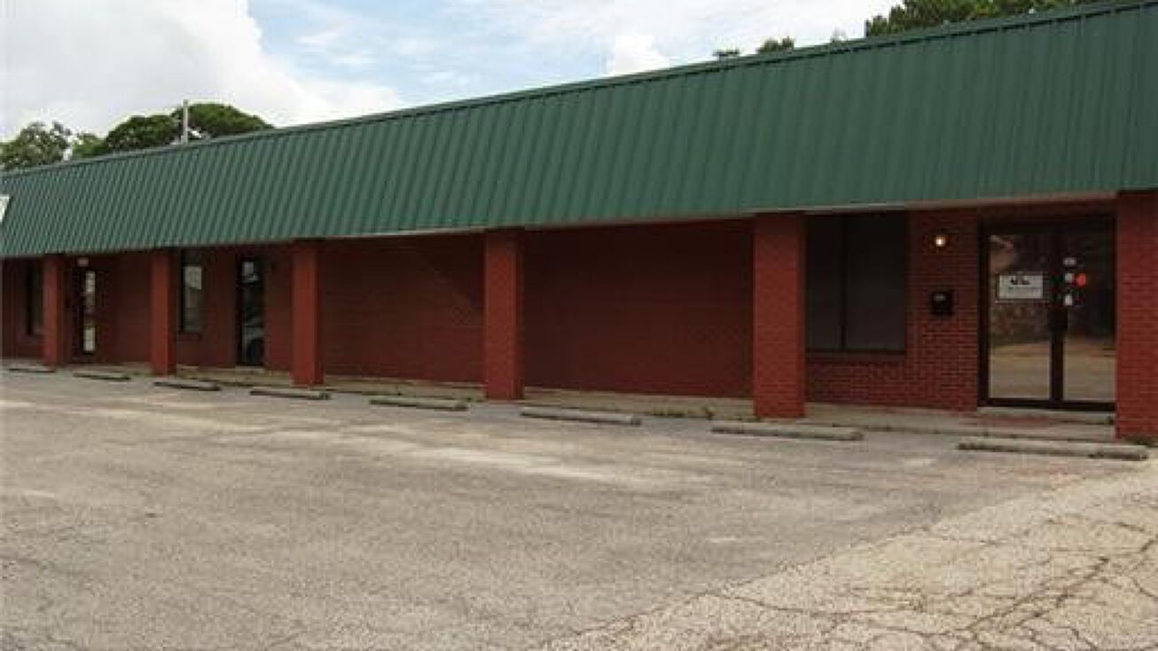 2100 14th Street, Pascagoula, MS 39567