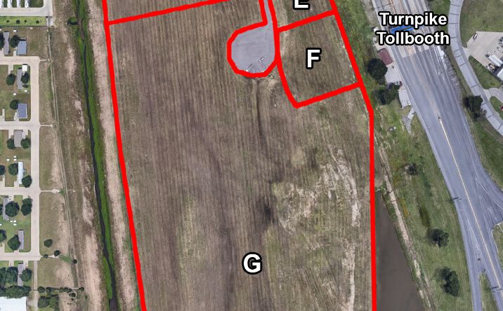 Pictures of Land property located at I-135 & 47th St S, Wichita, KS 67216 for sales - image #1