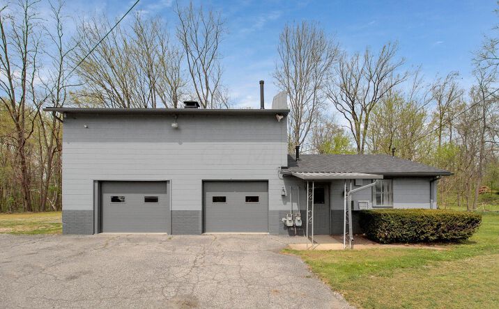Pictures of Retail property located at 10 Mill Street, Fredericktown, OH 43019 for sales - image #1