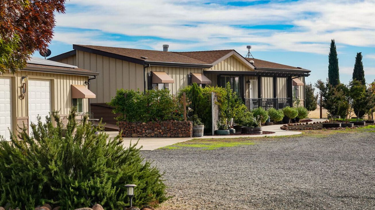 Denver Ln, Cohasset, CA 95973