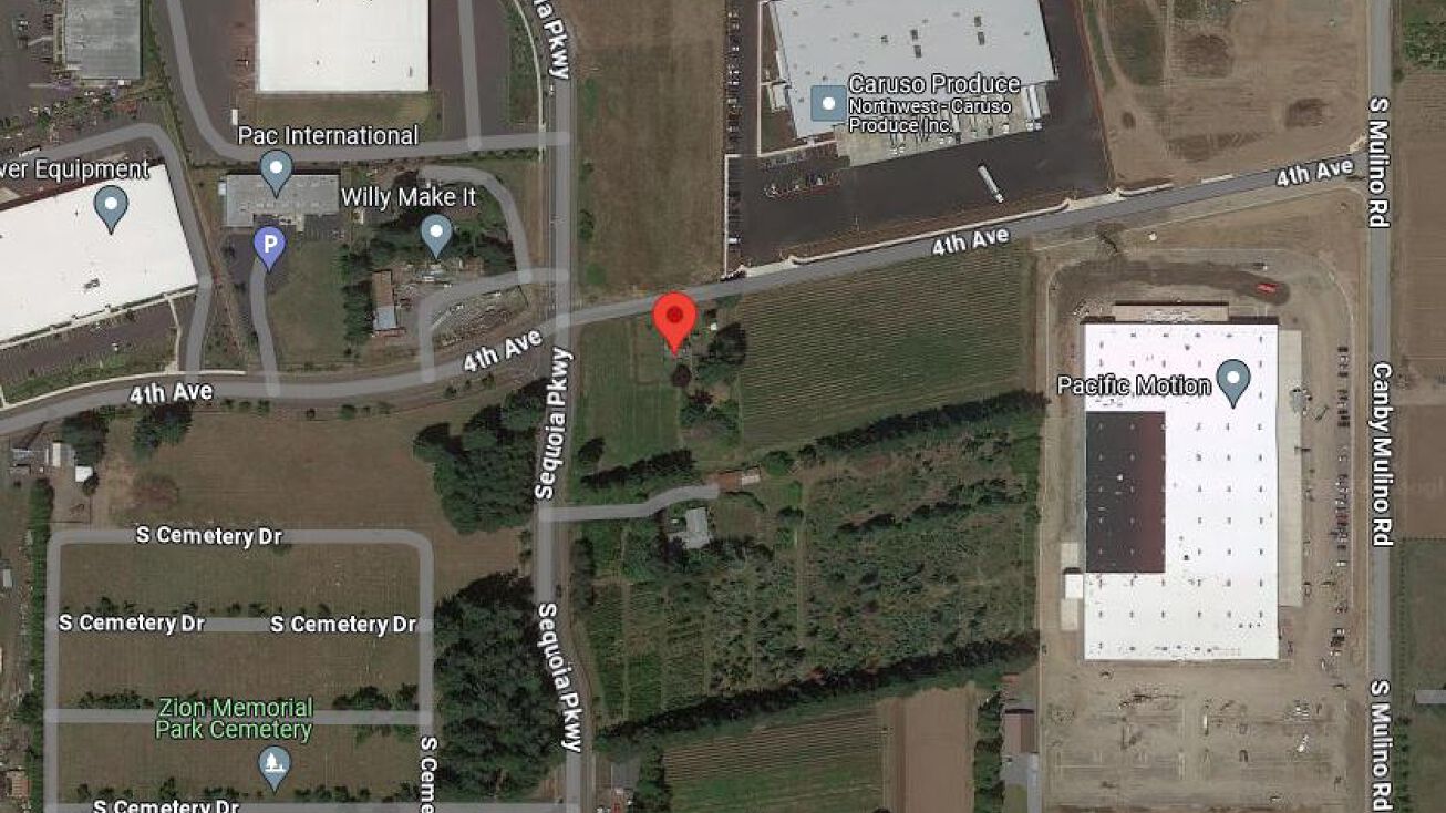 388 S Walnut Rd, Canby, OR 97013