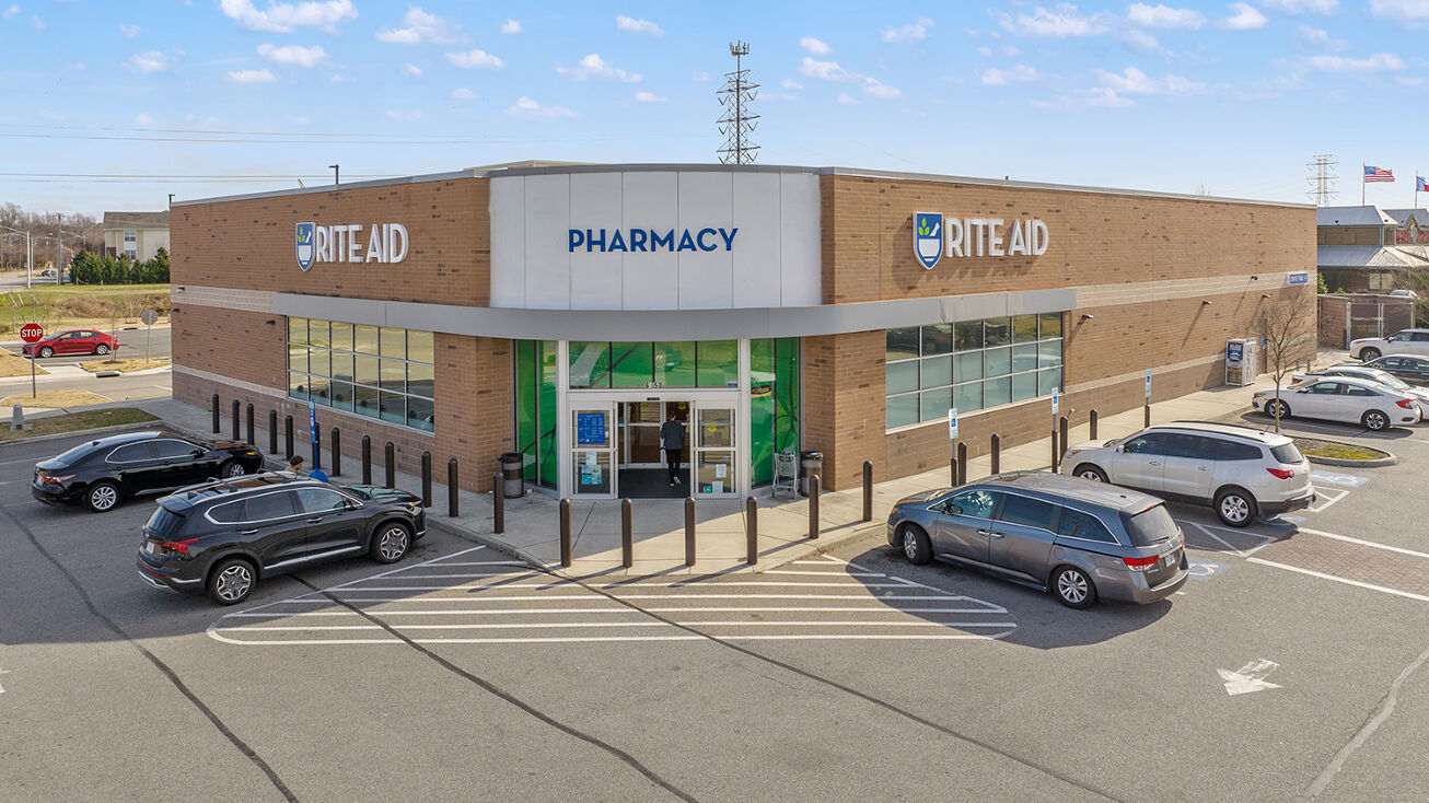 6150 College Dr, Suffolk, VA 23435