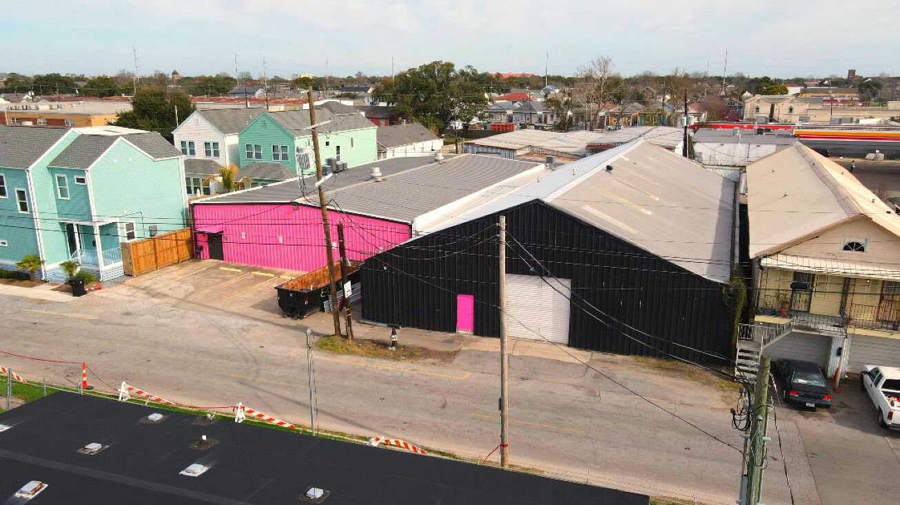 2727 Lafitte Ave, New Orleans, LA 70119