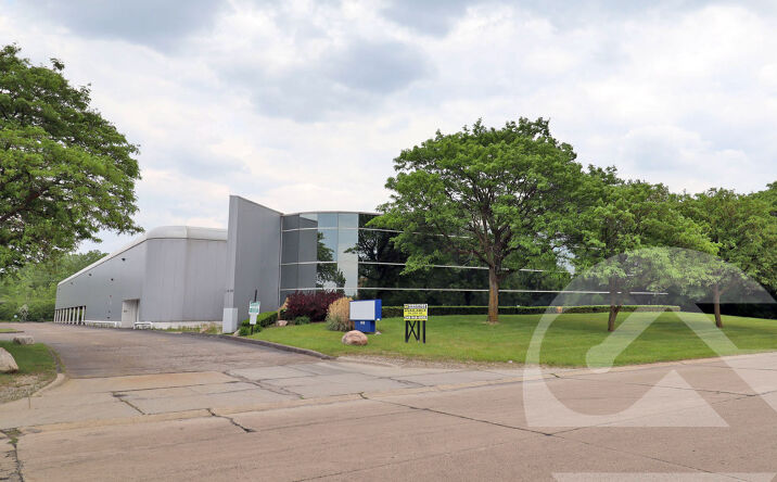 Pictures of Industrial property located at 1410 Allen Dr, Troy, MI 48083 for sales - image #1