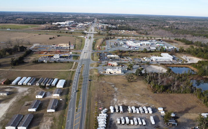 Pictures of Land property located at 2050 FL-71, Marianna, FL 32448 for sales - image #1