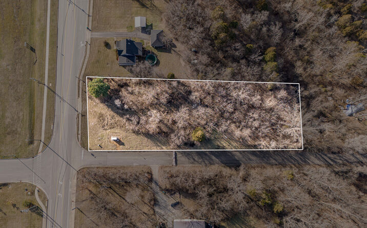 Pictures of Land, Mixed Use, Multifamily, Retail, Self Storage property located at 4909 Cooper Chapel Rd, Louisville, KY 40229 for sales - image #1