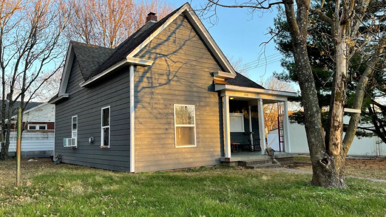 1202 N Grant Ave, Springfield, MO 65802