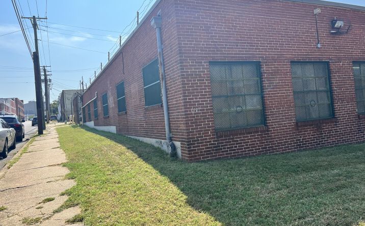 Pictures of Industrial property located at 2141 Kennedy Ave, Baltimore, MD 21218 for sales - image #1