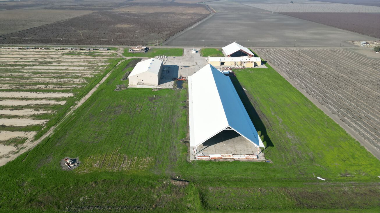 28285 W Clayton Ave, Tranquillity, CA 93668