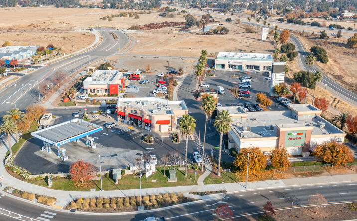 Pictures of Land property located at 2702 Alluvial Ave, Clovis, CA 93611 for sales - image #1