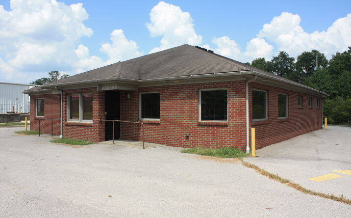 Pictures of Office property located at 23 & 29 Canary Lane, Winchester, KY 40391 for comps - image #1