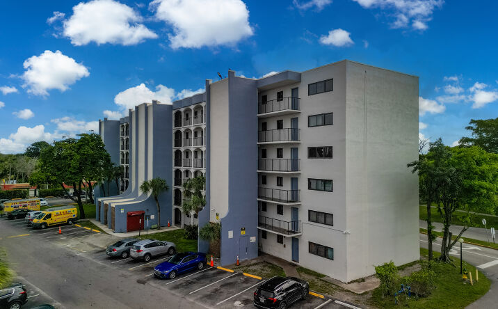 Pictures of Multifamily property located at 2601 NW 56th Ave, Lauderhill, FL 33313, 2611 NW 56th Ave, Lauderhill, FL 33313 for sales - image #1