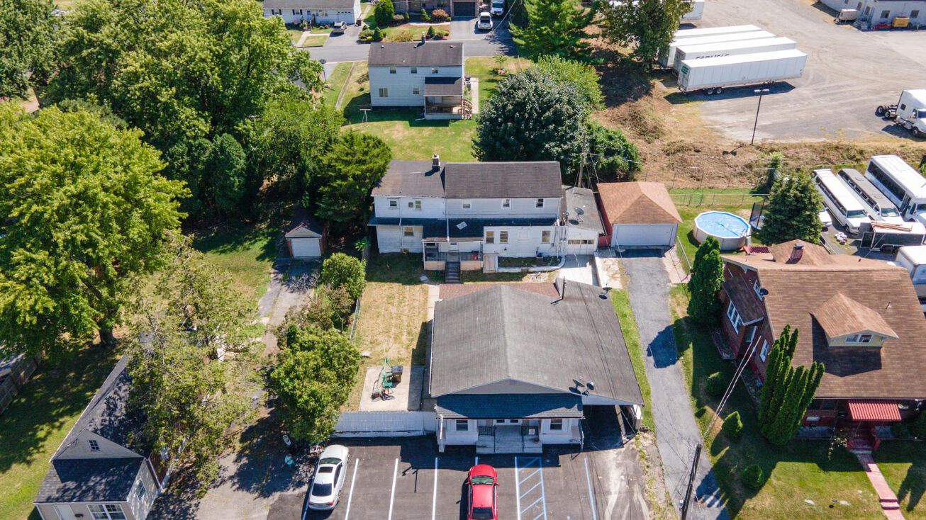 1240 Pembroke Rd, Bethlehem, PA 18017