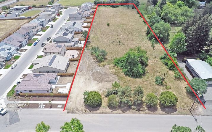 Pictures of Land property located at 3840 Sharon Ave, Modesto, CA 95355 for sales - image #1