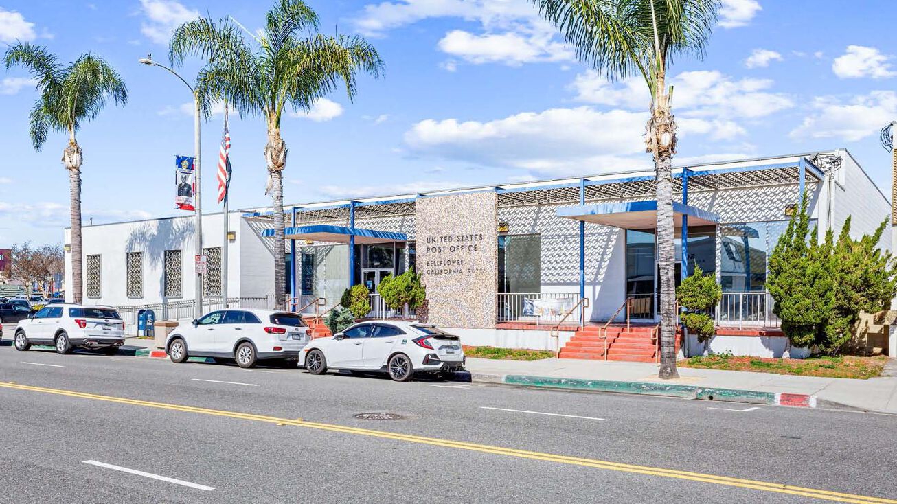 9835 Flower St, Bellflower, CA 90706