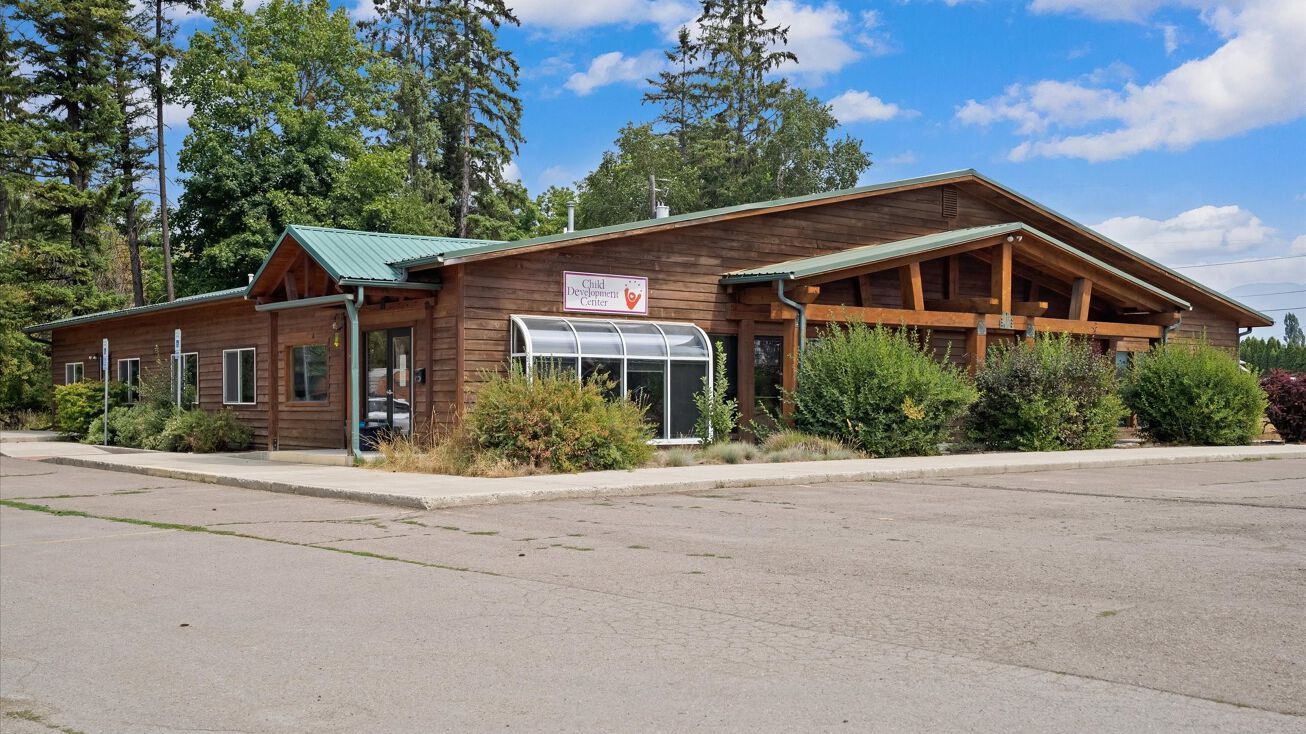 1725 Mt Highway 35, Kalispell, MT 59901