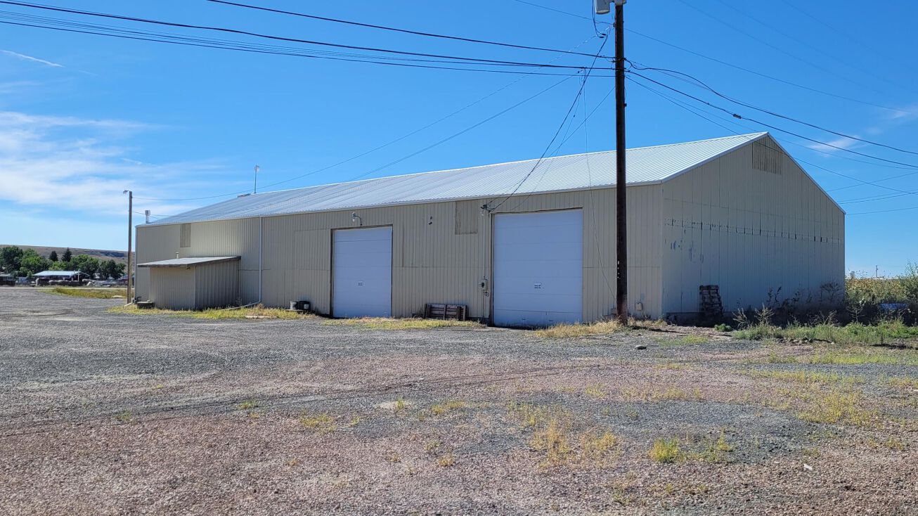 3105 Vaughn Road, Great Falls, MT 59404