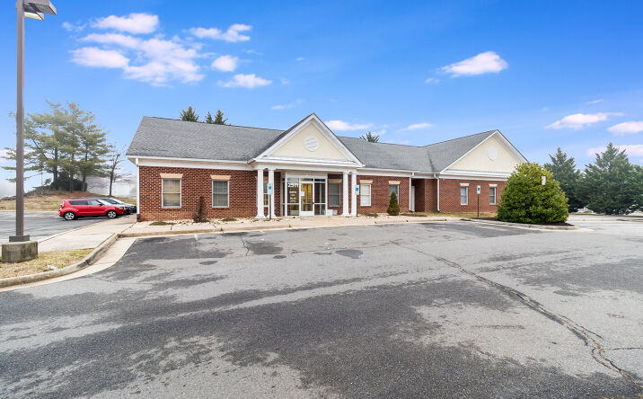 Pictures of Office property located at 2511 Salem Church Rd, Fredericksburg, VA 22407 for comps - image #1