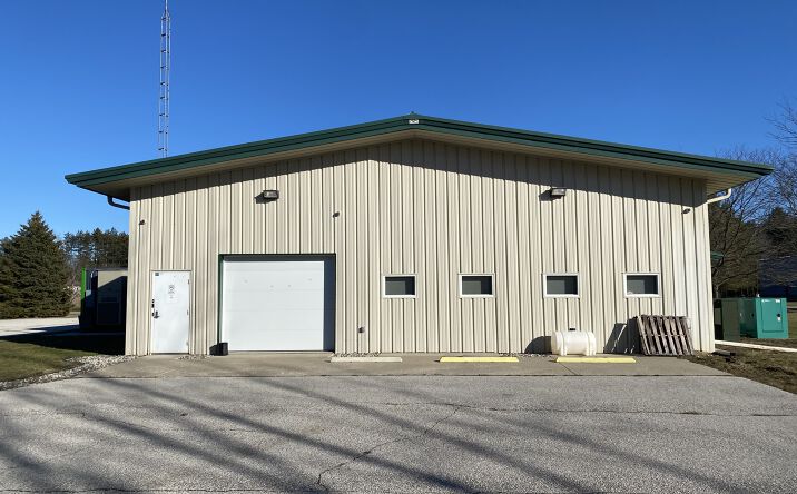 image of property at 101 ENTERPRISE DR Vassar MI 48768-9505