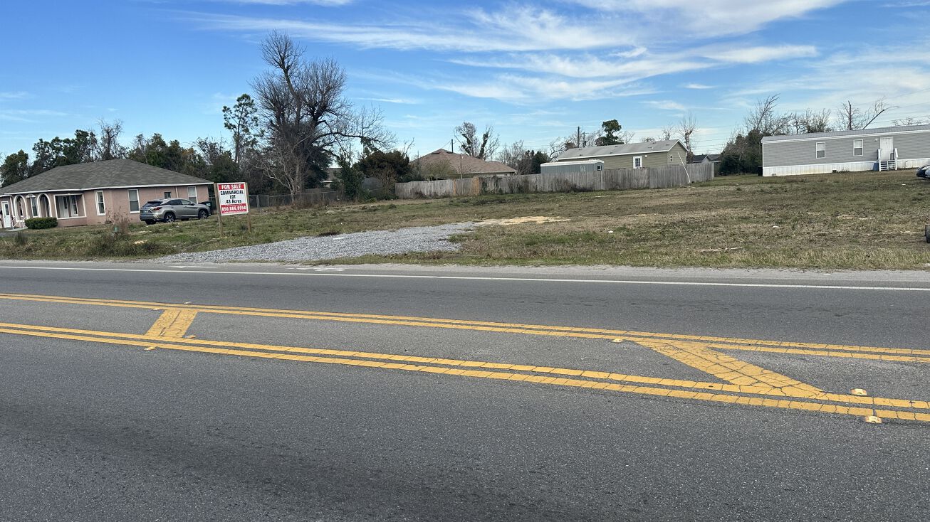 2700-n-east-ave-panama-city-fl-32405-crexi