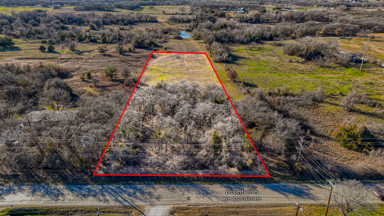 550 New Highland Rd, Springtown, TX 76082