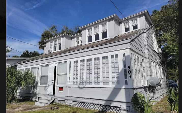 Pictures of Multifamily property located at 503 N Ridgewood Ave, Daytona Beach, FL 32114 for sales - image #1