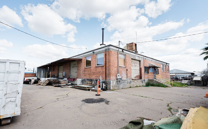 Pictures of Industrial property located at 845 S Topeka Ave, Fresno, CA 93702 for sales - image #1