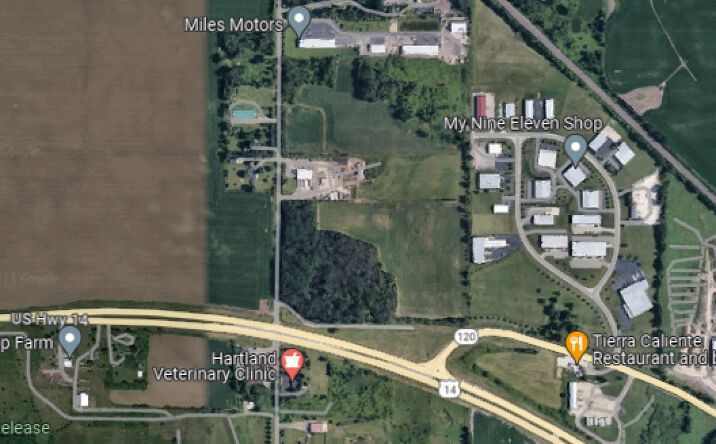 Pictures of Land property located at 14 N Rose Farm Rd, Woodstock, IL 60098 for sales - image #1
