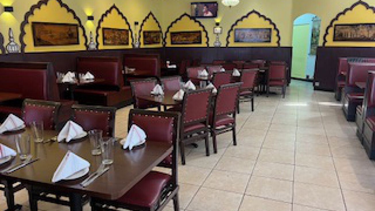 12185 S Apopka Vineland Rd, Orlando, FL 32836