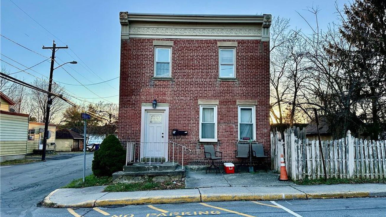 114 Main Street, Maybrook, NY 12543