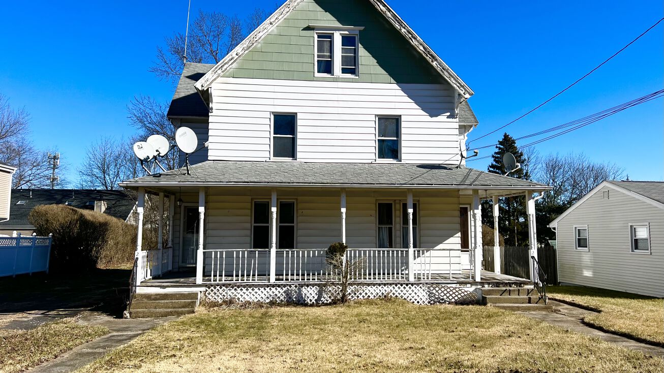 240 Cherry St, Naugatuck, CT 06770