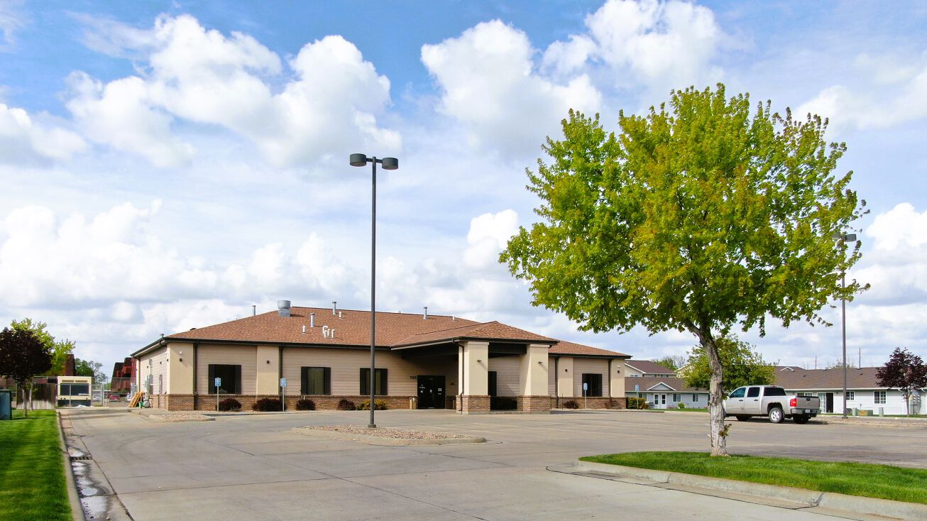 785 E Francis St, North Platte, NE 69101