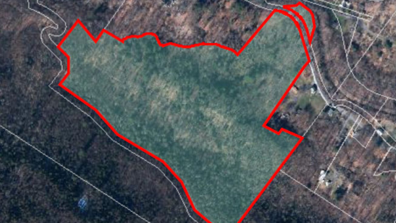 Berme Rd, Ellenville, NY 12428