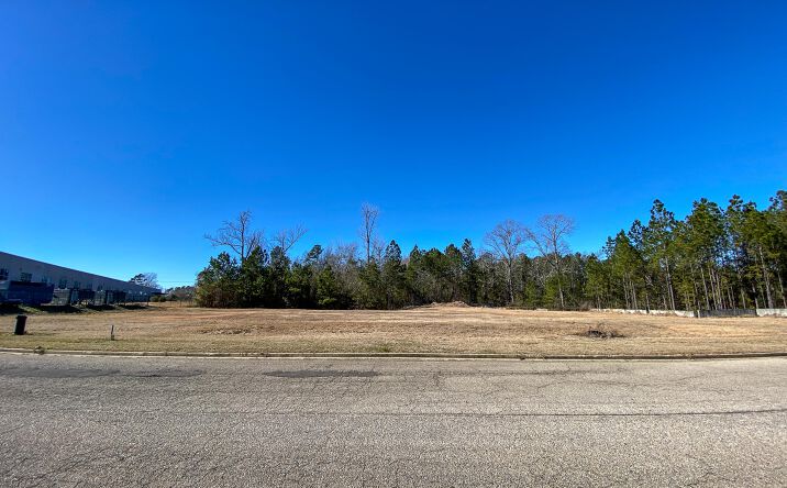 Pictures of Land property located at Lamar Blvd., Hattiesburg, MS 39402 for sales - image #1