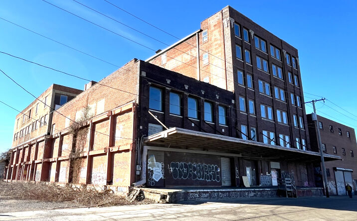 Pictures of Retail property located at 1127 W 8th St, Kansas City, MO 64101 for sales - image #1